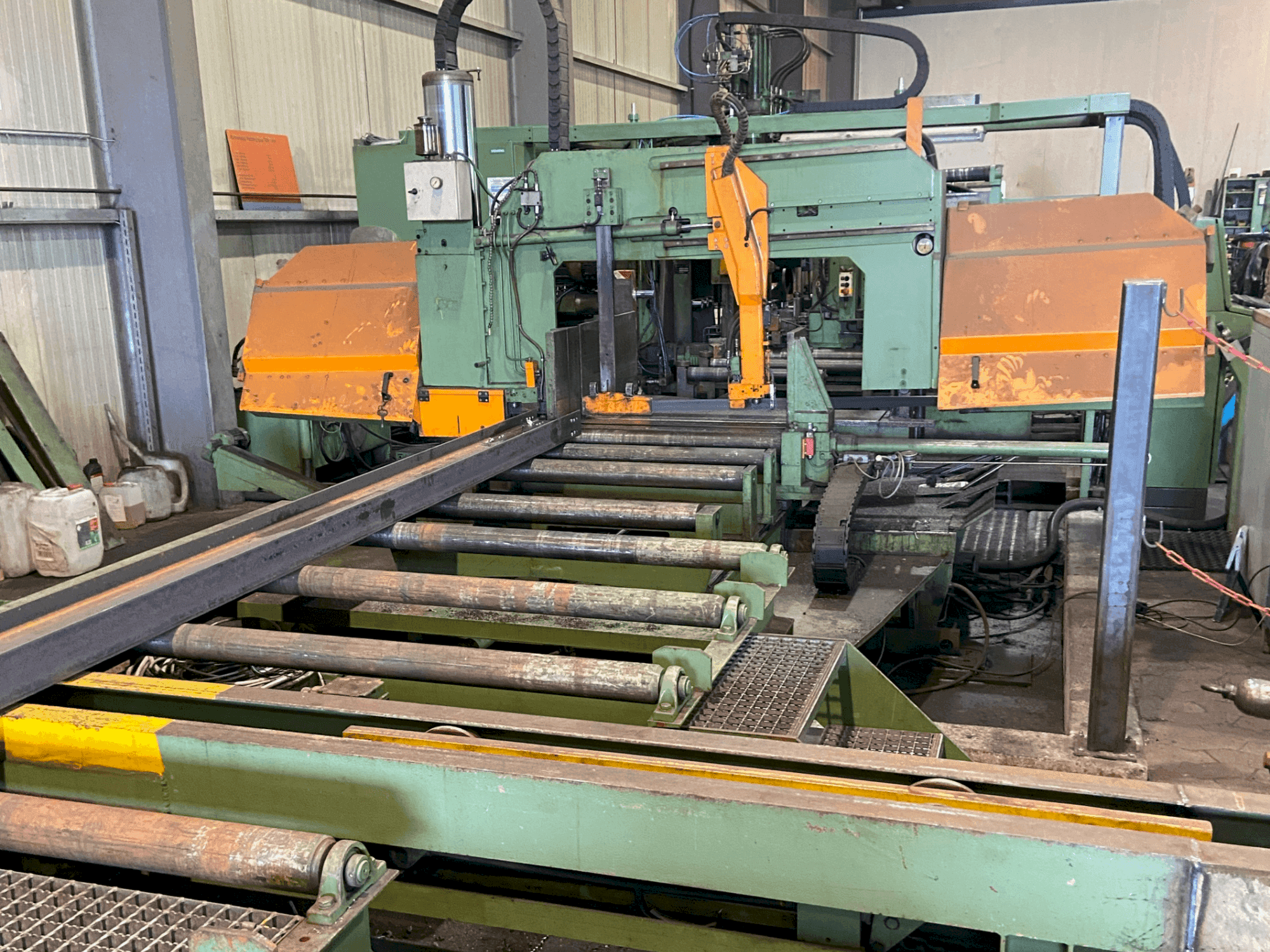 Vue de face de la machine MEBA 560 DG-1000 + PEDDINGHAUS TDK 1000 /9P