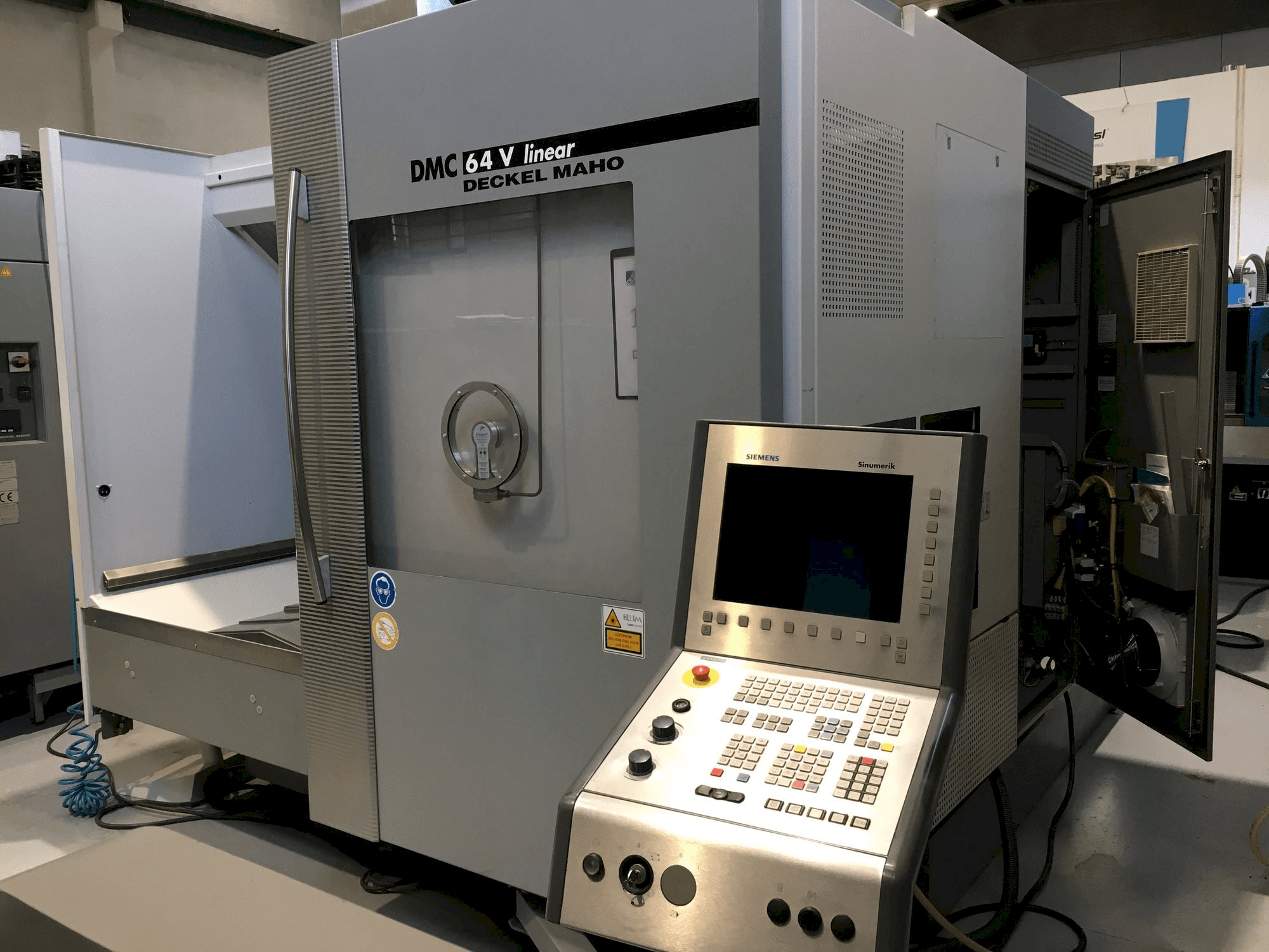 Front view of DECKEL MAHO DMC 64V linear machine