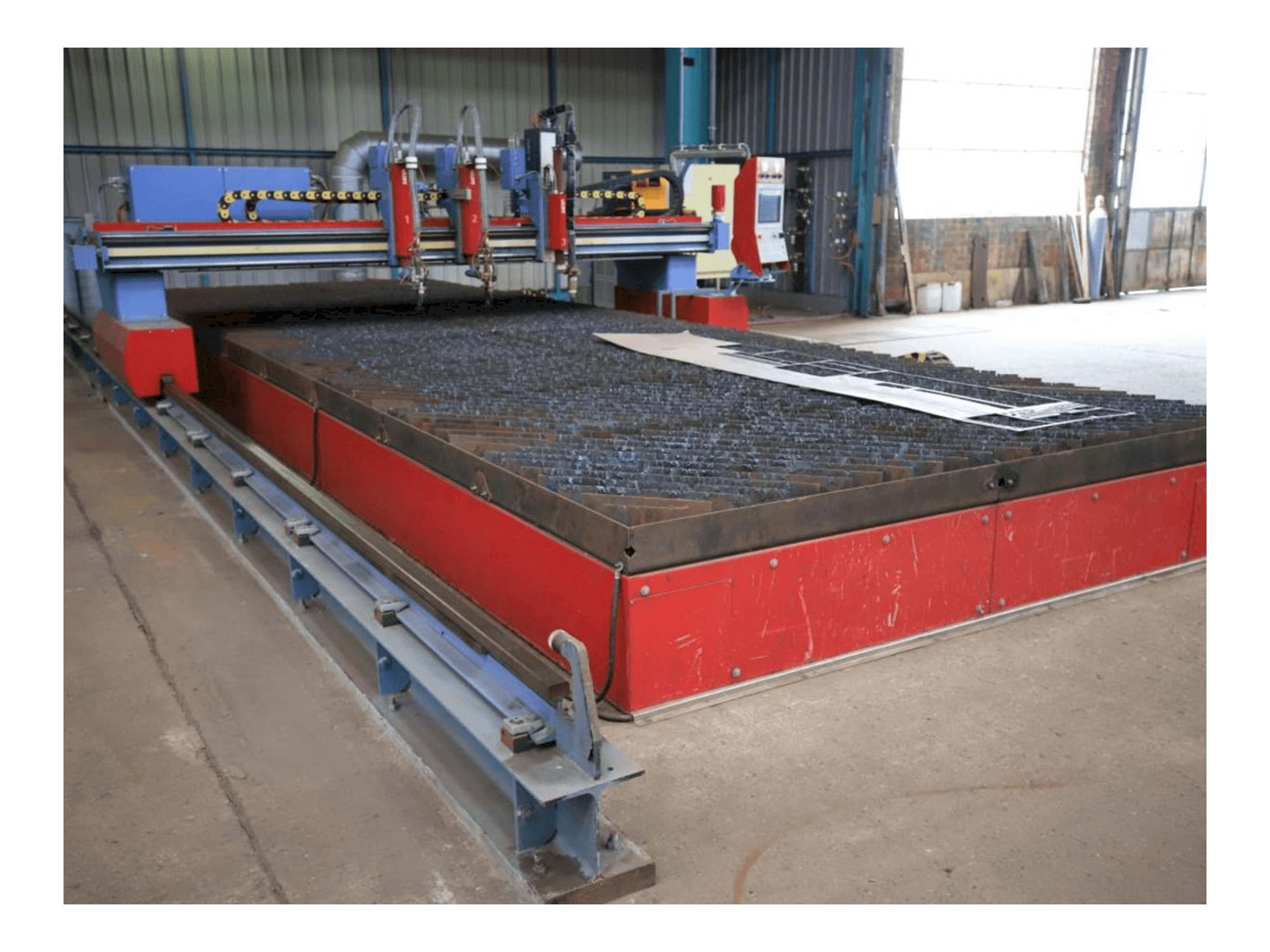 Vue de face de la machine SATO LS 3500