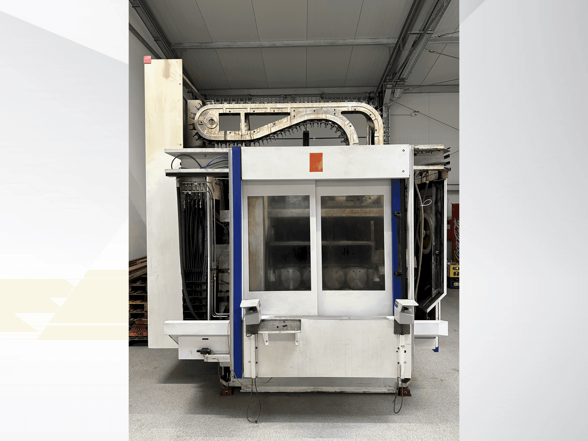 Vue de face de la machine SW BA 400-4